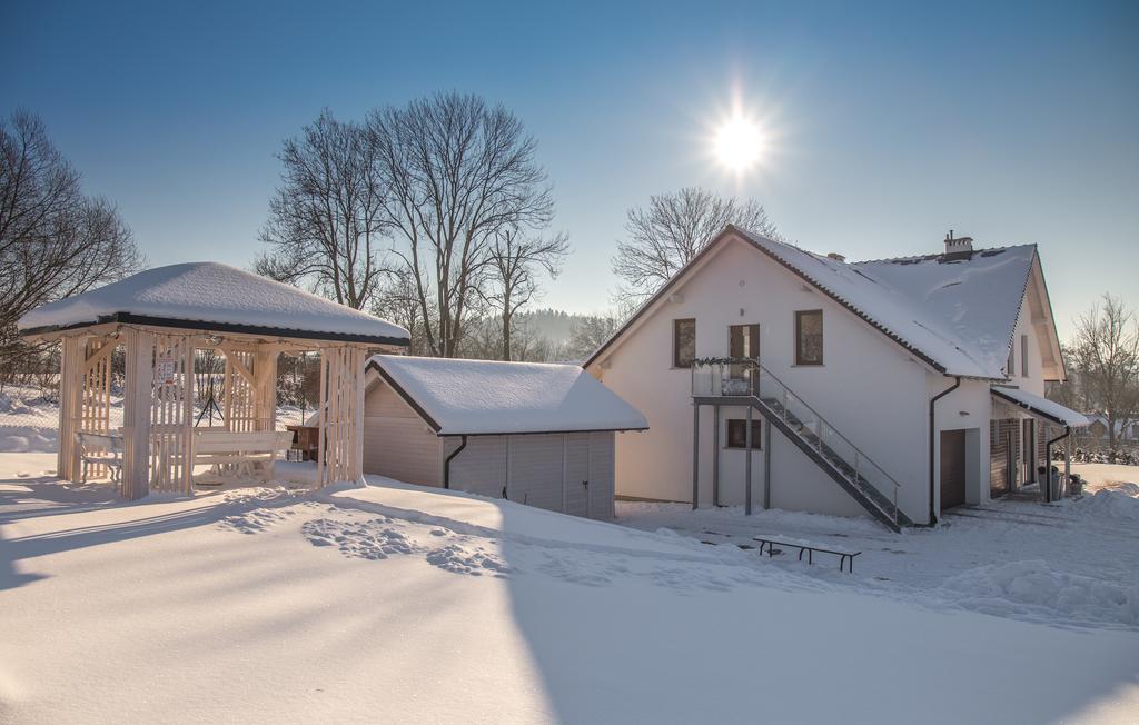 Apartamenty U Harrego I Przy Stawie Spa Z Klimatyzacja, Balia, Sauna, Ogrodem I Parkingiem Kudowa-Zdrój Kültér fotó